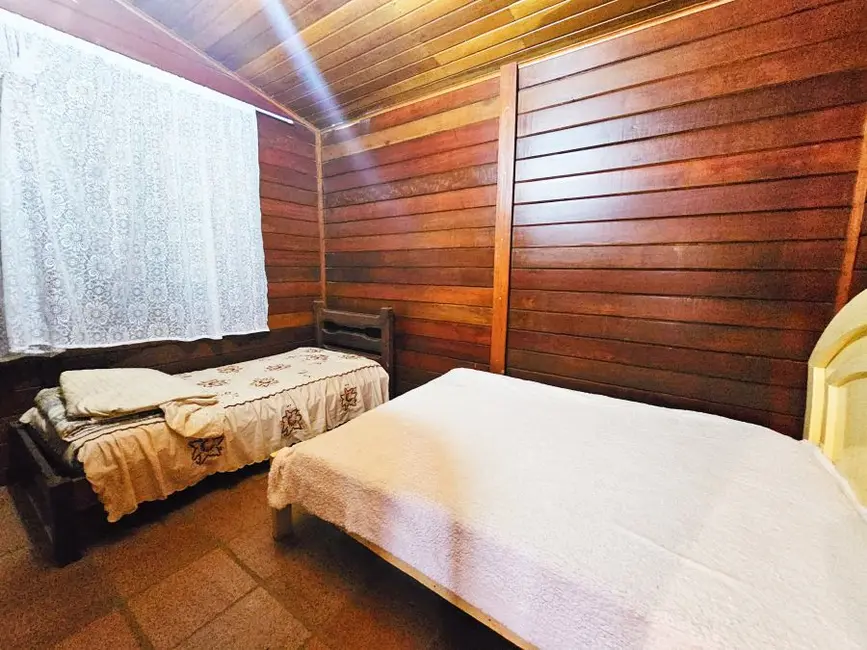 Foto 5 de Chácara com 4 quartos à venda, 800m2 em Jardim Maracanã, Atibaia - SP