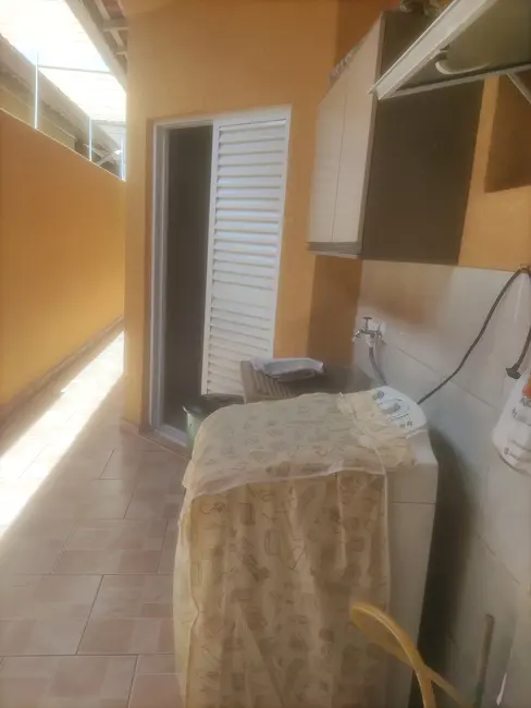 Foto 8 de Casa com 2 quartos à venda, 65m2 em Jardim Imperial, Atibaia - SP