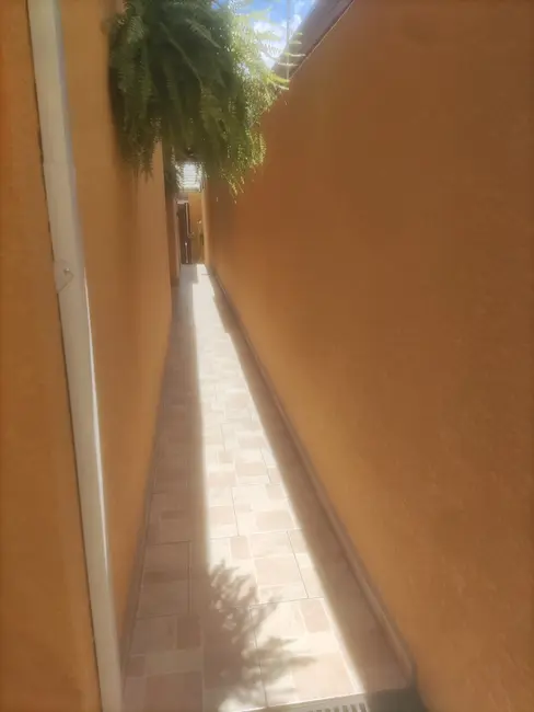 Foto 3 de Casa com 2 quartos à venda, 65m2 em Jardim Imperial, Atibaia - SP