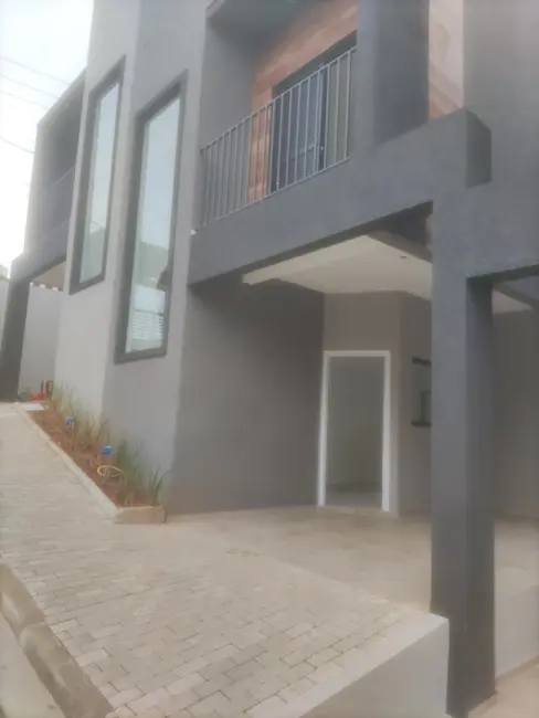 Foto 1 de Casa com 2 quartos à venda, 65m2 em Jardim São Felipe, Atibaia - SP