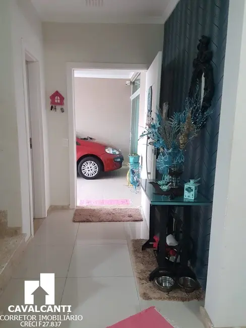 Casa com 3 quartos à venda, 190m2 em Cruzeiro, Sao Jose Dos Pinhais - PR - imagem 9 Foto 9 de Casa com 3 quartos à venda, 190m2 em Cruzeiro, Sao Jose Dos Pinhais - PR