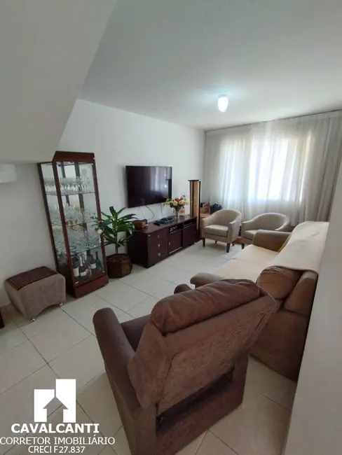 Casa de Condomínio com 3 quartos à venda, 160m2 em Ouro Fino, Sao Jose Dos Pinhais - PR - imagem 7 Foto 7 de Casa de Condomínio com 3 quartos à venda, 160m2 em Ouro Fino, Sao Jose Dos Pinhais - PR