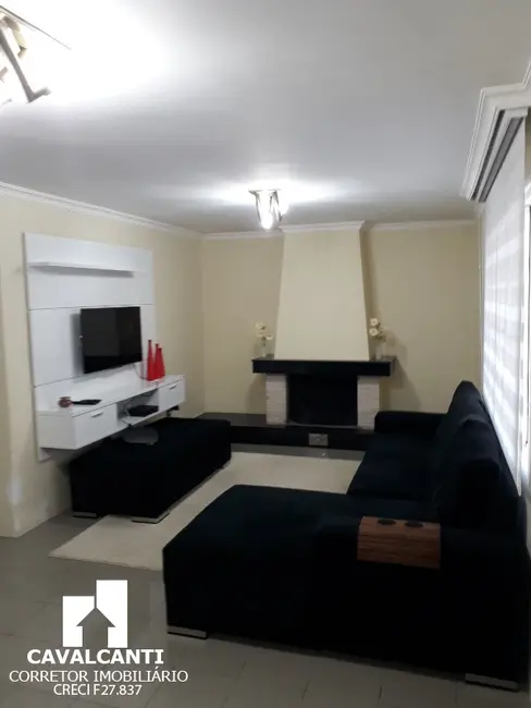Foto 2 de Casa com 3 quartos para alugar, 102m2 em Afonso Pena, Sao Jose Dos Pinhais - PR