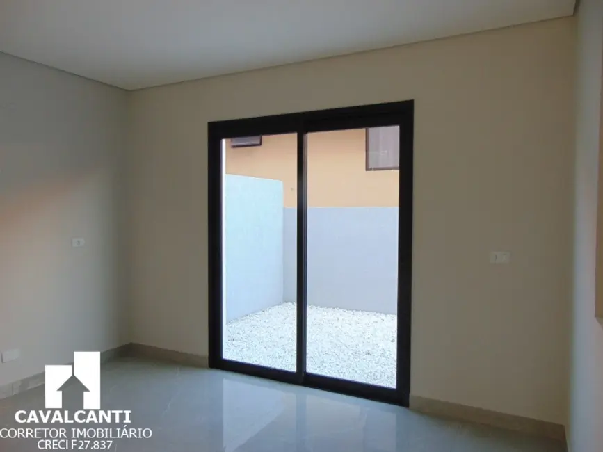 Casa de Condomínio com 3 quartos à venda, 192m2 em Bom Jesus, Sao Jose Dos Pinhais - PR - imagem 5 Foto 5 de Casa de Condomínio com 3 quartos à venda, 192m2 em Bom Jesus, Sao Jose Dos Pinhais - PR