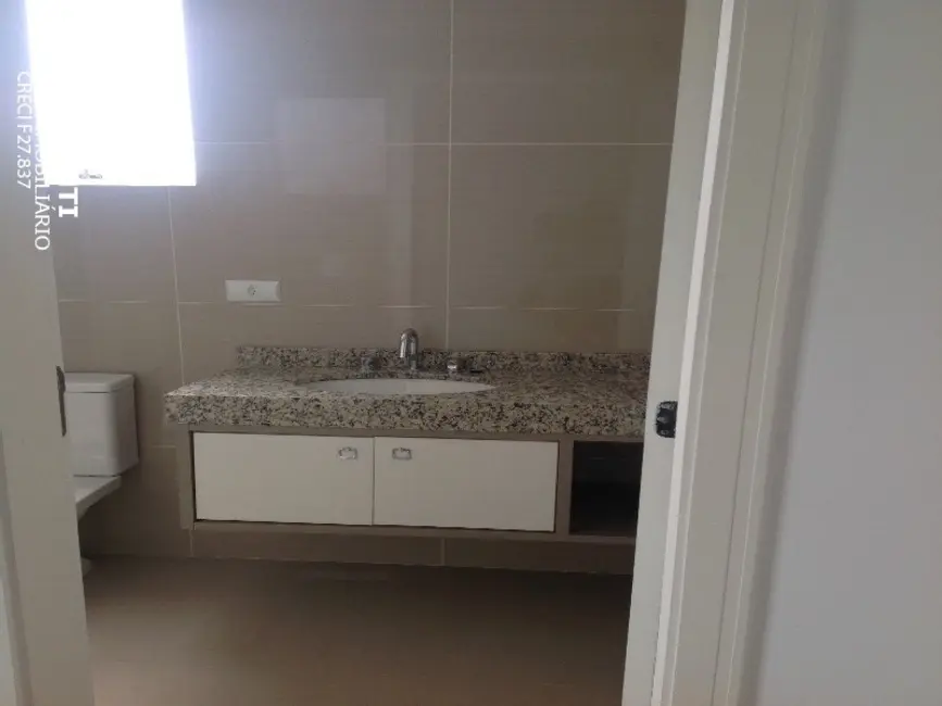 Apartamento com 4 quartos à venda, 200m2 em São Domingos, Sao Jose Dos Pinhais - PR - imagem 5 Foto 5 de Apartamento com 4 quartos à venda, 200m2 em São Domingos, Sao Jose Dos Pinhais - PR