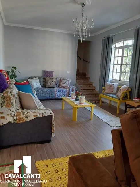 Casa com 4 quartos à venda, 165m2 em Iná, Sao Jose Dos Pinhais - PR - imagem 9 Foto 9 de Casa com 4 quartos à venda, 165m2 em Iná, Sao Jose Dos Pinhais - PR
