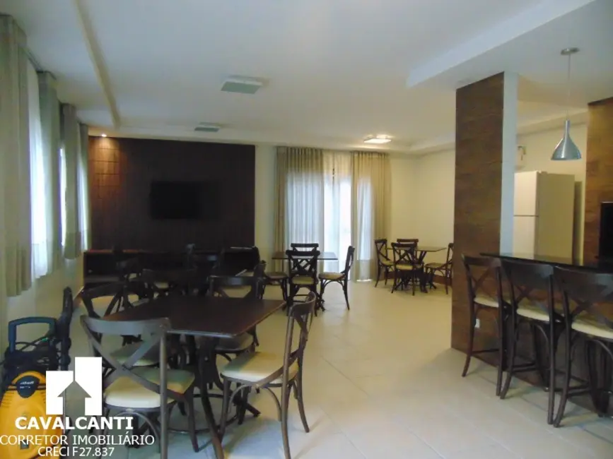 Casa com 4 quartos à venda, 250m2 em Braga, Sao Jose Dos Pinhais - PR - imagem 5 Foto 5 de Casa com 4 quartos à venda, 250m2 em Braga, Sao Jose Dos Pinhais - PR