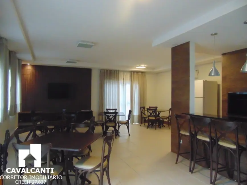 Casa com 4 quartos à venda, 250m2 em Braga, Sao Jose Dos Pinhais - PR - imagem 4 Foto 4 de Casa com 4 quartos à venda, 250m2 em Braga, Sao Jose Dos Pinhais - PR