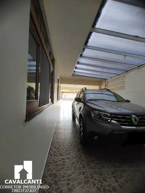 Casa com 4 quartos à venda, 710m2 em Bom Jesus, Sao Jose Dos Pinhais - PR - imagem 9 Foto 9 de Casa com 4 quartos à venda, 710m2 em Bom Jesus, Sao Jose Dos Pinhais - PR