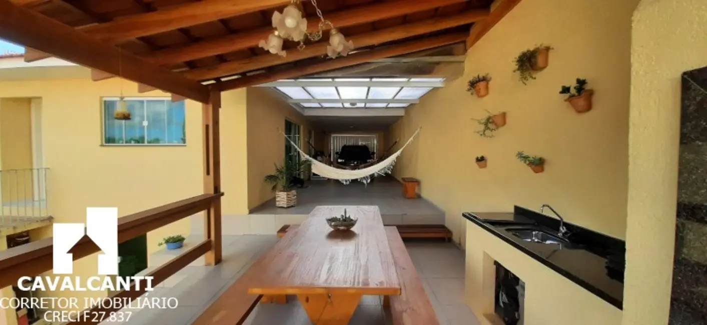 Casa com 2 quartos à venda, 142m2 em Bom Jesus, Sao Jose Dos Pinhais - PR - imagem 3 Foto 3 de Casa com 2 quartos à venda, 142m2 em Bom Jesus, Sao Jose Dos Pinhais - PR