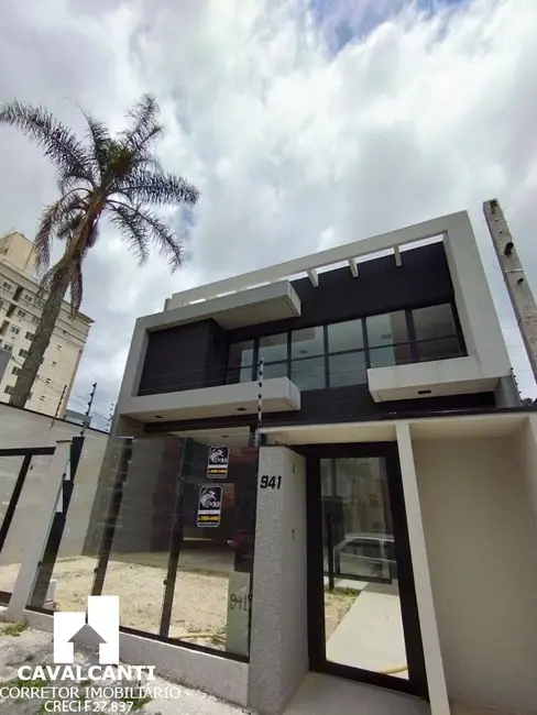 Sala Comercial para alugar, 300m2 em Centro, Curitiba - PR - imagem 1 Foto 1 de Sala Comercial para alugar, 300m2 em Centro, Curitiba - PR