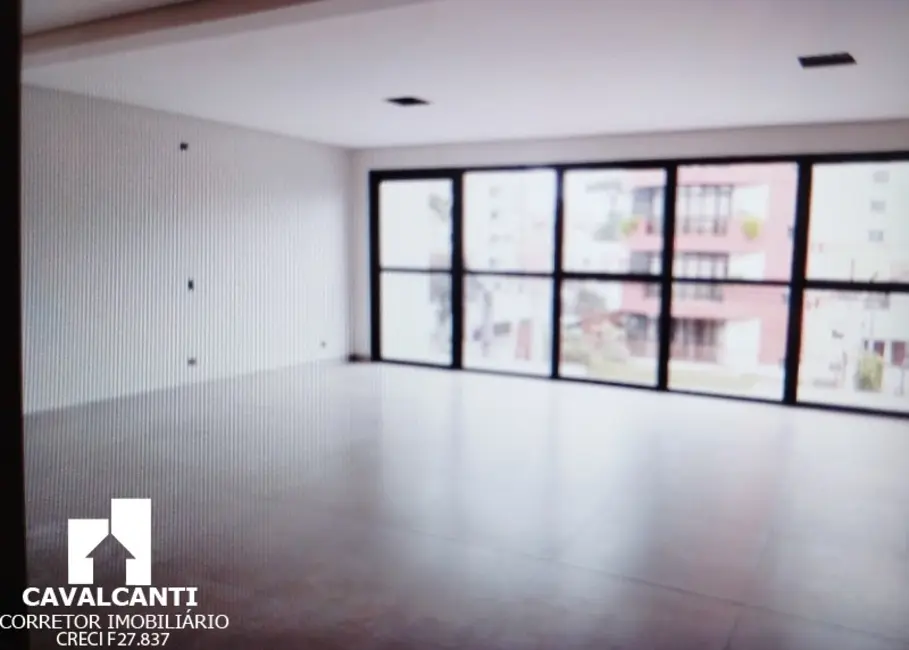 Sala Comercial para alugar, 300m2 em Centro, Curitiba - PR - imagem 6 Foto 6 de Sala Comercial para alugar, 300m2 em Centro, Curitiba - PR