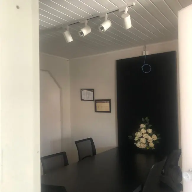Sala Comercial para alugar, 80m2 em Boneca do Iguaçu, Sao Jose Dos Pinhais - PR - imagem 8 Foto 8 de Sala Comercial para alugar, 80m2 em Boneca do Iguaçu, Sao Jose Dos Pinhais - PR