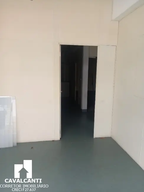 Armazém / Galpão para alugar, 600m2 em Floresta, Joinville - SC - imagem 8 Foto 8 de Armazém / Galpão para alugar, 600m2 em Floresta, Joinville - SC
