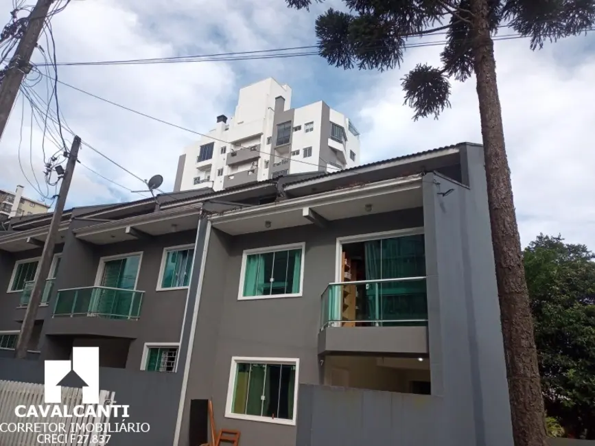 Casa de Condomínio com 3 quartos para alugar, 138m2 em Carioca, Sao Jose Dos Pinhais - PR - imagem 1 Foto 1 de Casa de Condomínio com 3 quartos para alugar, 138m2 em Carioca, Sao Jose Dos Pinhais - PR