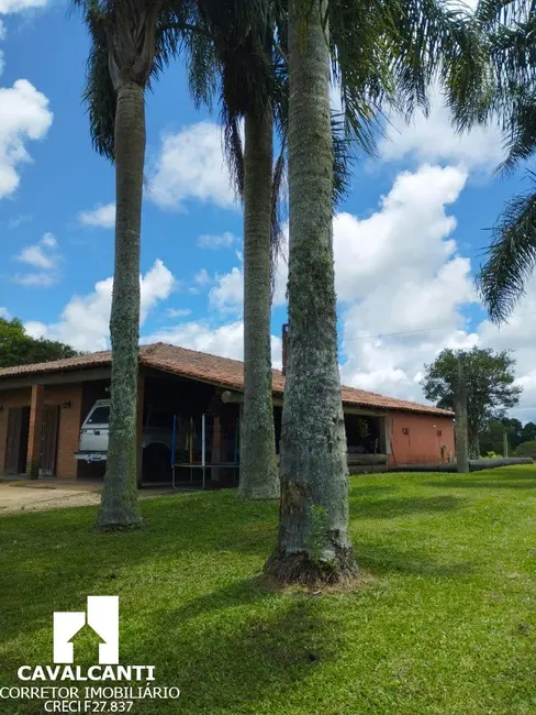 Foto 1 de Chácara com 2 quartos à venda, 164m2 em Sao Jose Dos Pinhais - PR