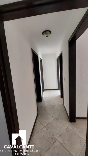 Casa com 4 quartos à venda, 92m2 em Bucarein, Joinville - SC - imagem 8 Foto 8 de Casa com 4 quartos à venda, 92m2 em Bucarein, Joinville - SC