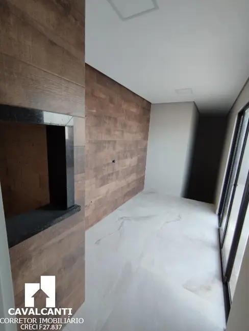Casa com 3 quartos à venda, 144m2 em Cruzeiro, Sao Jose Dos Pinhais - PR - imagem 8 Foto 8 de Casa com 3 quartos à venda, 144m2 em Cruzeiro, Sao Jose Dos Pinhais - PR