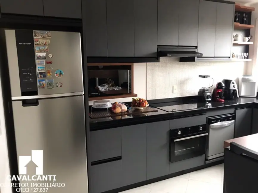 Foto 3 de Casa com 3 quartos à venda, 180m2 em Floresta, Joinville - SC