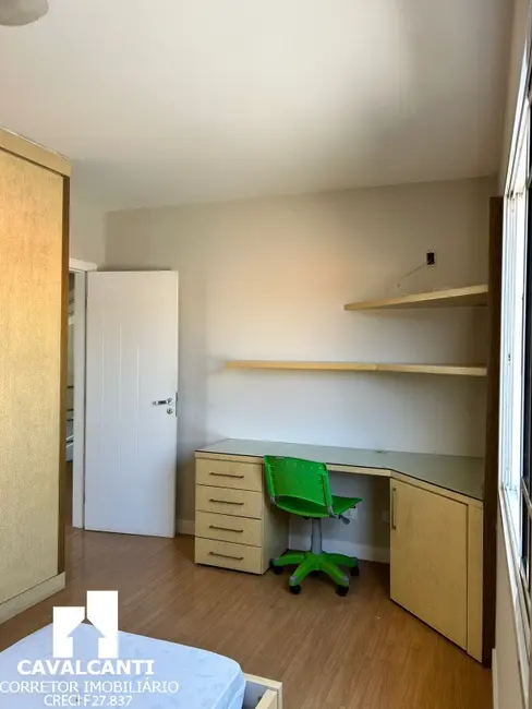 Casa com 4 quartos à venda, 300m2 em Bom Jesus, Sao Jose Dos Pinhais - PR - imagem 8 Foto 8 de Casa com 4 quartos à venda, 300m2 em Bom Jesus, Sao Jose Dos Pinhais - PR