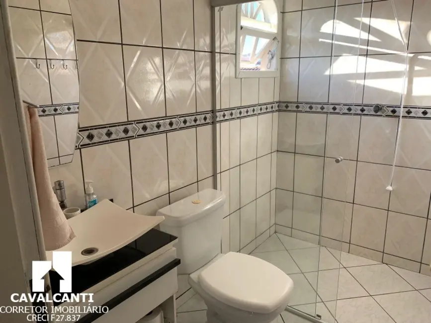 Foto 9 de Casa com 4 quartos à venda, 170m2 em Boa Vista, Joinville - SC