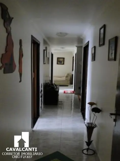Casa com 3 quartos à venda, 170m2 em Parque da Fonte, Sao Jose Dos Pinhais - PR - imagem 3 Foto 3 de Casa com 3 quartos à venda, 170m2 em Parque da Fonte, Sao Jose Dos Pinhais - PR