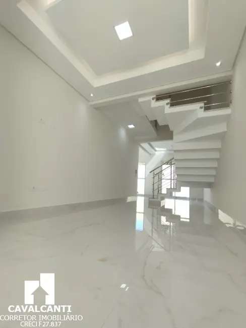 Casa de Condomínio com 3 quartos à venda, 135m2 em Cruzeiro, Sao Jose Dos Pinhais - PR - imagem 4 Foto 4 de Casa de Condomínio com 3 quartos à venda, 135m2 em Cruzeiro, Sao Jose Dos Pinhais - PR