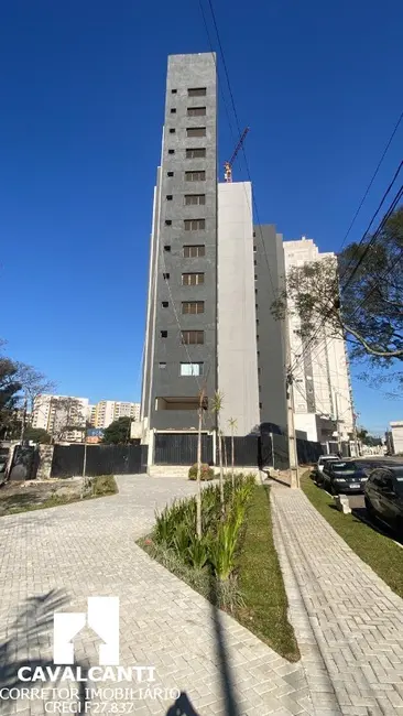 Foto 1 de Apartamento com 1 quarto à venda, 33m2 em Capão Raso, Curitiba, PR