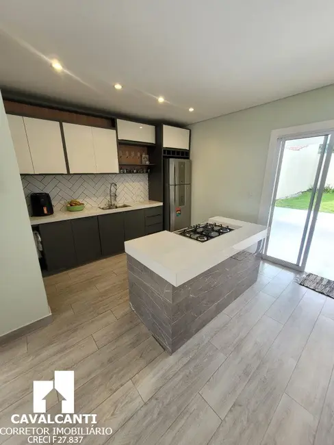 Casa com 3 quartos à venda, 161m2 em Aviação, Sao Jose Dos Pinhais - PR - imagem 3 Foto 3 de Casa com 3 quartos à venda, 161m2 em Aviação, Sao Jose Dos Pinhais - PR