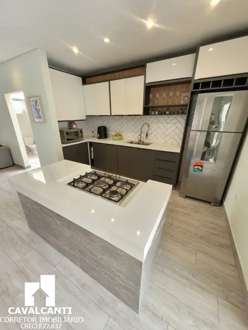 Casa com 3 quartos à venda, 161m2 em Aviação, Sao Jose Dos Pinhais - PR - imagem 7 Foto 7 de Casa com 3 quartos à venda, 161m2 em Aviação, Sao Jose Dos Pinhais - PR