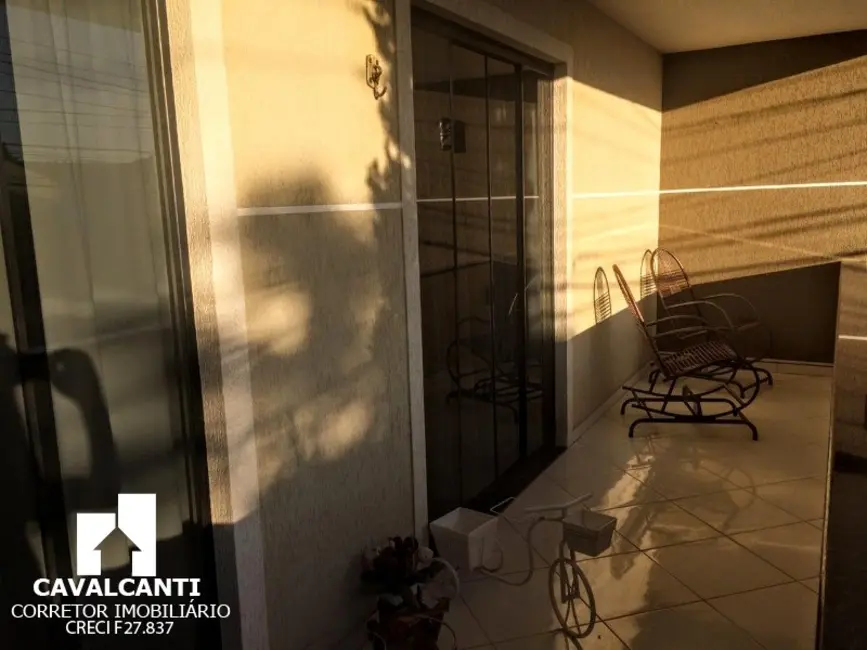 Casa com 5 quartos à venda, 290m2 em Cruzeiro, Sao Jose Dos Pinhais - PR - imagem 4 Foto 4 de Casa com 5 quartos à venda, 290m2 em Cruzeiro, Sao Jose Dos Pinhais - PR