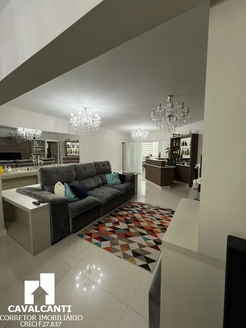 Apartamento com 3 quartos à venda, 145m2 em Centro, Sao Jose Dos Pinhais - PR - imagem 6 Foto 6 de Apartamento com 3 quartos à venda, 145m2 em Centro, Sao Jose Dos Pinhais - PR