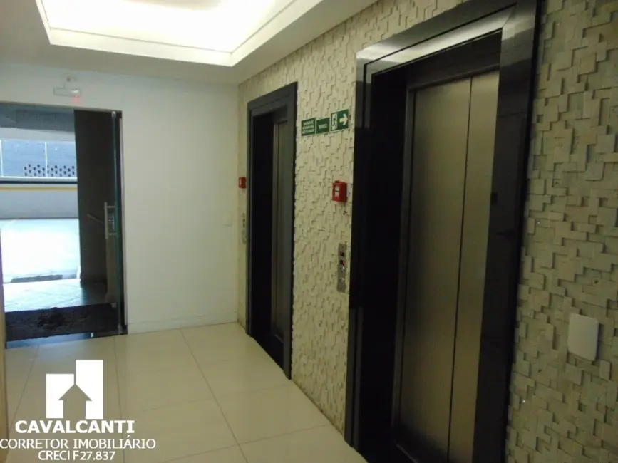 Apartamento com 3 quartos à venda, 204m2 em São Pedro, Sao Jose Dos Pinhais - PR - imagem 4 Foto 4 de Apartamento com 3 quartos à venda, 204m2 em São Pedro, Sao Jose Dos Pinhais - PR