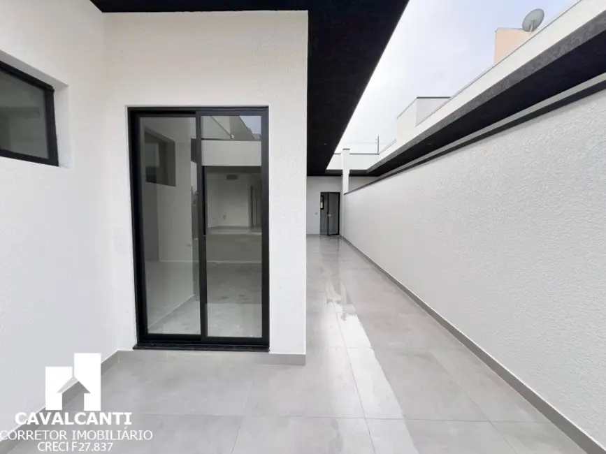 Casa com 4 quartos à venda, 160m2 em Centro, Sao Jose Dos Pinhais - PR - imagem 9 Foto 9 de Casa com 4 quartos à venda, 160m2 em Centro, Sao Jose Dos Pinhais - PR