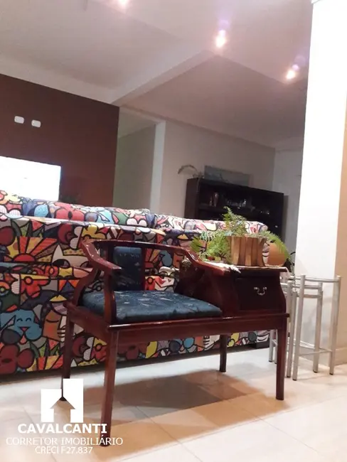 Chácara com 3 quartos à venda, 238m2 em Contenda, Sao Jose Dos Pinhais - PR - imagem 5 Foto 5 de Chácara com 3 quartos à venda, 238m2 em Contenda, Sao Jose Dos Pinhais - PR