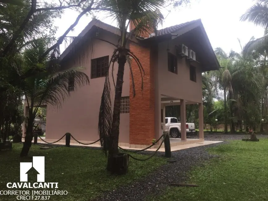 Foto 1 de Casa com 10 quartos à venda, 600m2 em Garuva - SC