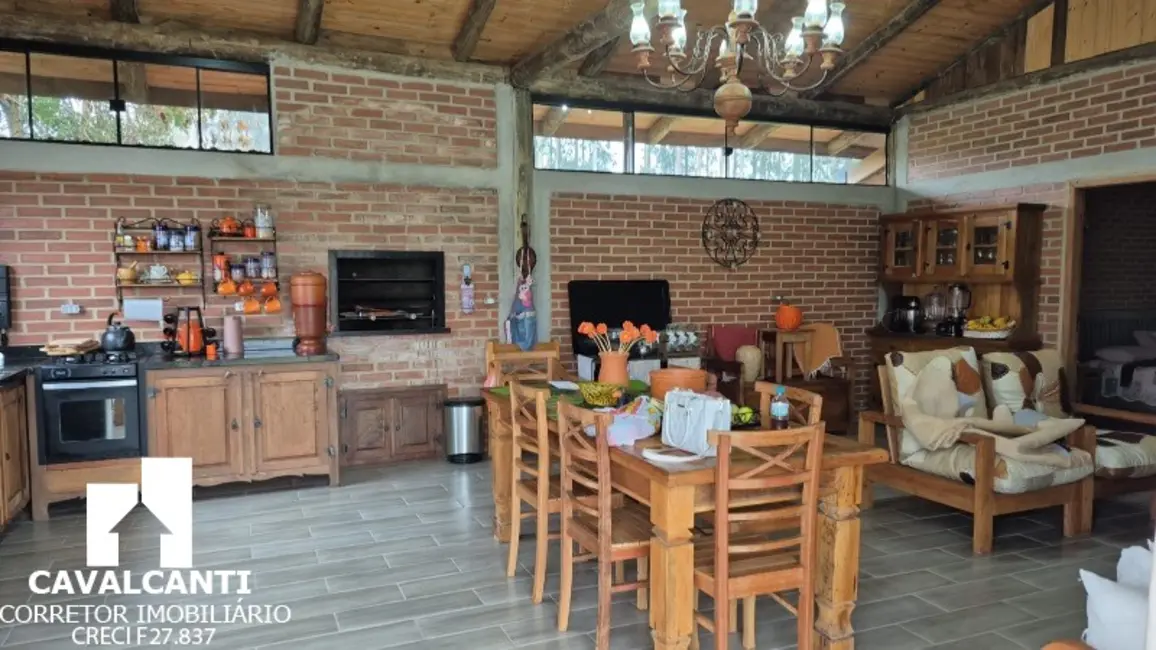 Foto 3 de Chácara com 1 quarto à venda, 100m2 em Colonia Marcelino, Sao Jose Dos Pinhais - PR