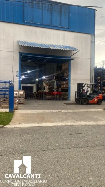 Armazém / Galpão à venda, 1100m2 em Arujá, Sao Jose Dos Pinhais - PR - imagem 4 Foto 4 de Armazém / Galpão à venda, 1100m2 em Arujá, Sao Jose Dos Pinhais - PR