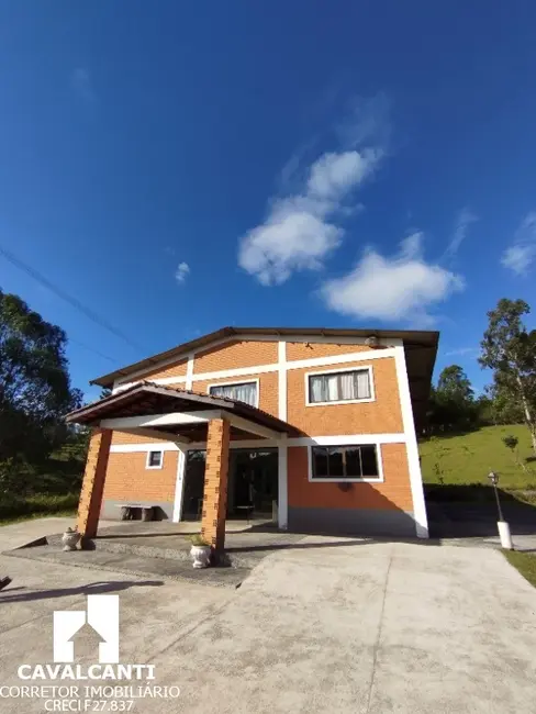 Armazém / Galpão para alugar, 500m2 em Contenda, Sao Jose Dos Pinhais - PR - imagem 6 Foto 6 de Armazém / Galpão para alugar, 500m2 em Contenda, Sao Jose Dos Pinhais - PR