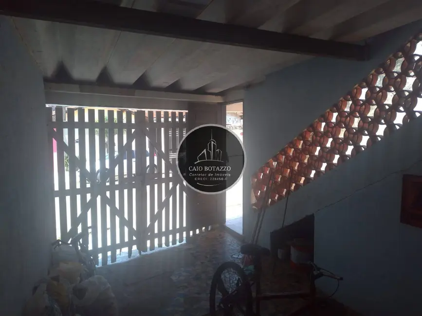 Sala Comercial para alugar, 250m2 em Mongagua - SP - imagem 5 Foto 5 de Sala Comercial para alugar, 250m2 em Mongagua - SP