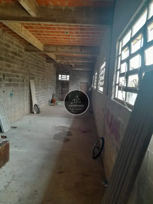 Sala Comercial para alugar, 250m2 em Mongagua - SP - imagem 9 Foto 9 de Sala Comercial para alugar, 250m2 em Mongagua - SP