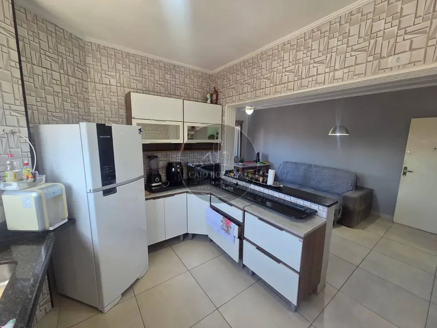 Foto 8 de Apartamento com 2 quartos à venda, 70m2 em Centro, Mongagua - SP