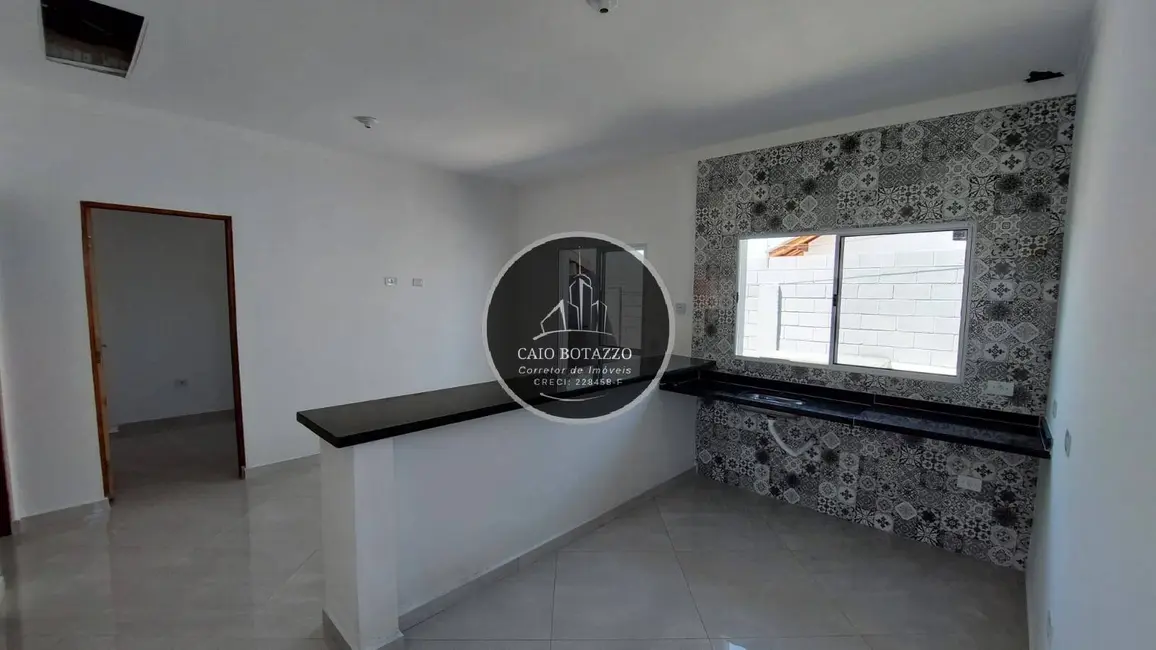 Foto 3 de Casa com 2 quartos à venda em Itanhaem - SP