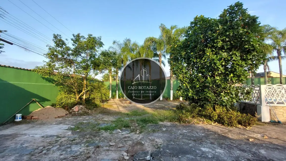 Foto 4 de Casa com 3 quartos à venda, 1000m2 em Mongagua - SP