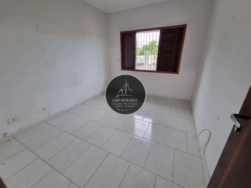 Casa com 3 quartos à venda em Peruibe - SP - imagem 7 Foto 7 de Casa com 3 quartos à venda em Peruibe - SP