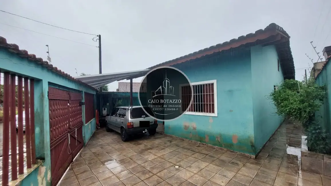 Foto 1 de Casa com 2 quartos à venda e para alugar em Mongagua - SP