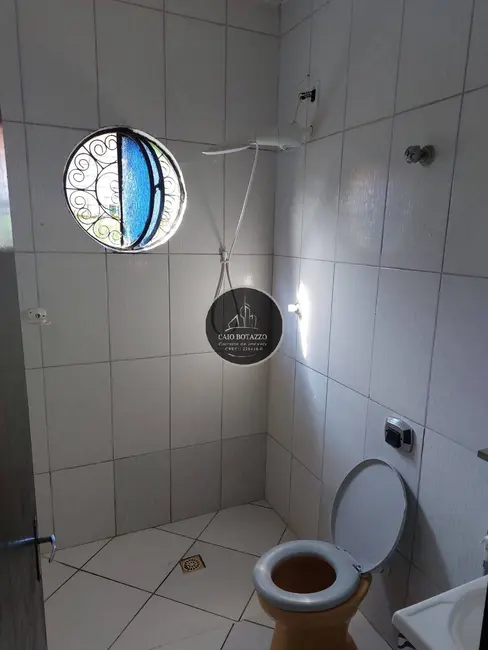 Casa com 2 quartos à venda e para alugar em Mongagua - SP - imagem 5 Foto 5 de Casa com 2 quartos à venda e para alugar em Mongagua - SP