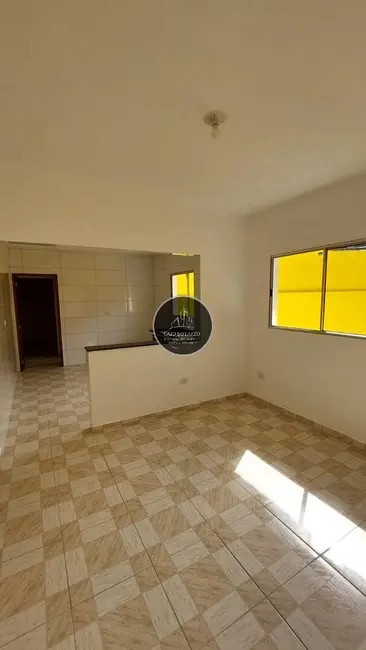 Foto 2 de Casa com 2 quartos à venda, 75m2 em Mongagua - SP
