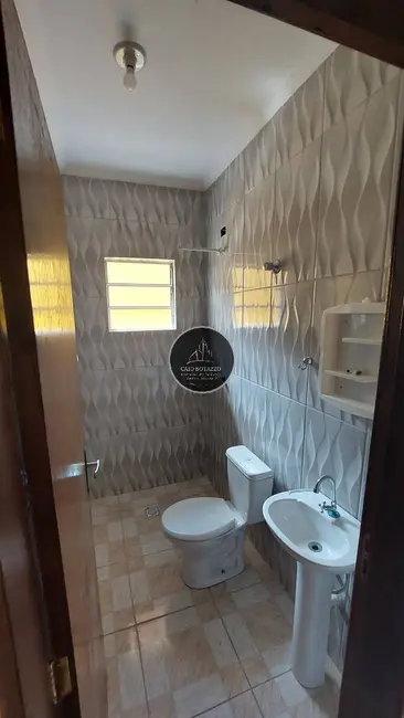 Foto 6 de Casa com 2 quartos à venda, 75m2 em Mongagua - SP