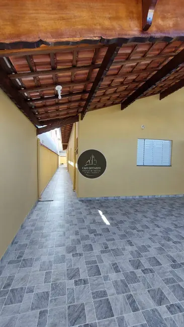 Foto 2 de Casa com 3 quartos à venda, 83m2 em Mongagua - SP